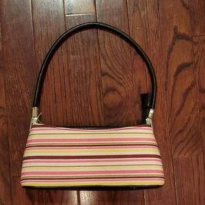 Adorable little purse, good condition